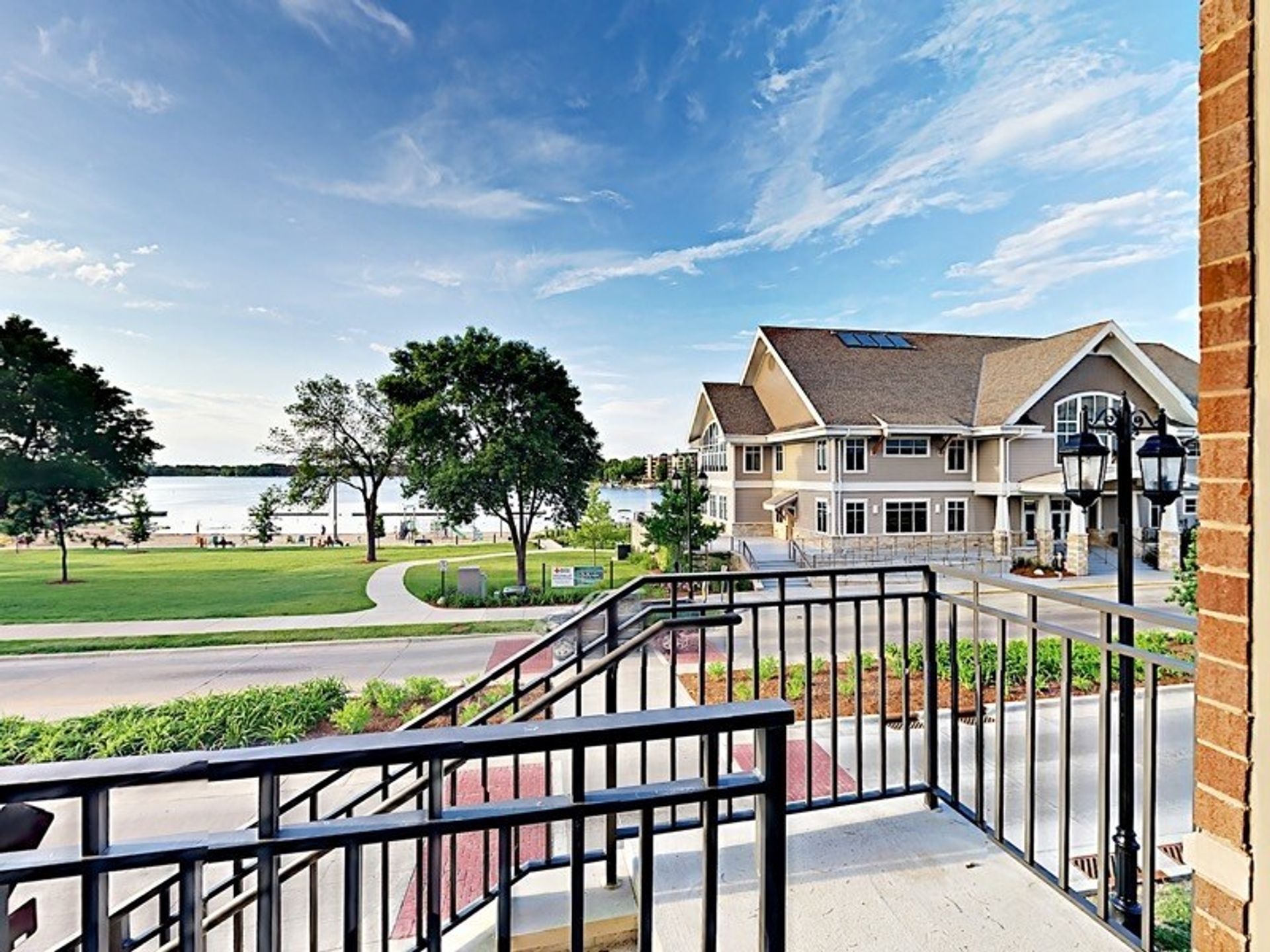 Oconomowoc Apartment: 233 W Wisconsin Ave