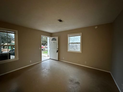$500 off first month's rent with 18 month lease! Must move in by August 30th.