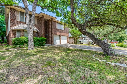 Charming 3 bedroom – photo 1