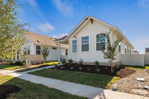 Cottage home in Casetta Ranch in Kyle – photo 1