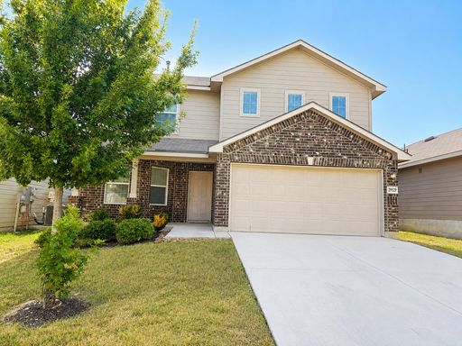 Spacious Two-Story in Copper Canyon – Walk to the Pool!