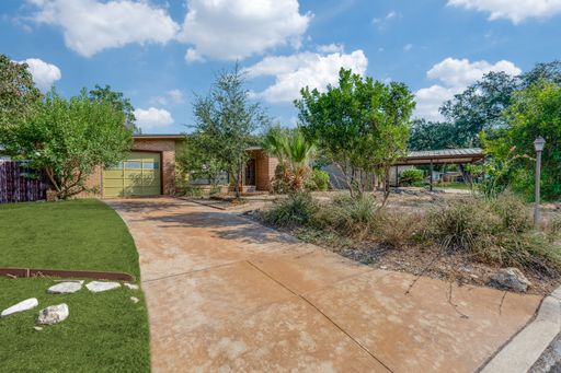 123 Westchester, San Antonio, TX 78217
