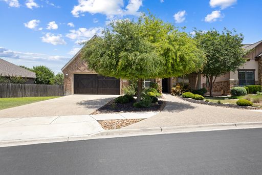 420 Mission Hill Run, New Braunfels, TX 78132