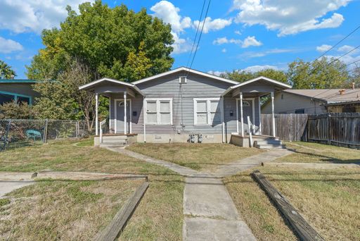 1 Bedroom/1 Bath Olmos Subdivision – photo 1