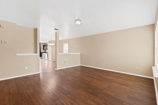 8304 Heights Valley, Converse, TX 78109