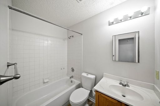 7839 Bypass Shoals, San Antonio, TX 78244