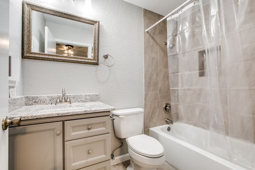 11815 Vance Jackson Rd #606, San Antonio, TX 78230