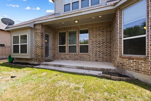 420 Mission Hill Run, New Braunfels, TX 78132