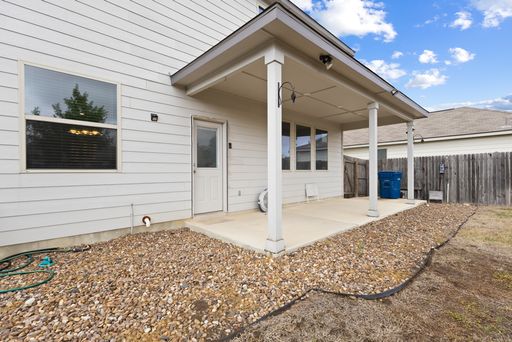10679 Penelope Way, Converse, TX 78108