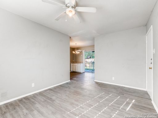 5830 Castle Yard, San Antonio, TX 78218