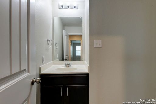 12006 Old Onyx, San Antonio, TX 78245
