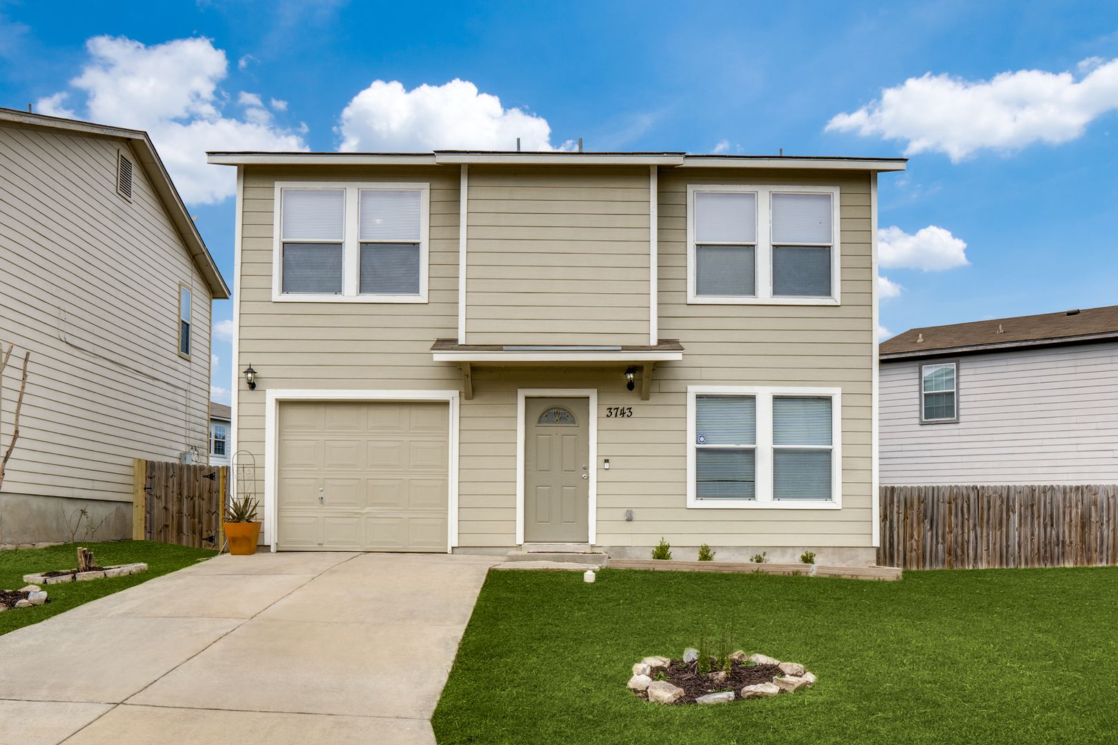 San Antonio House: 3743 Amber Leaf