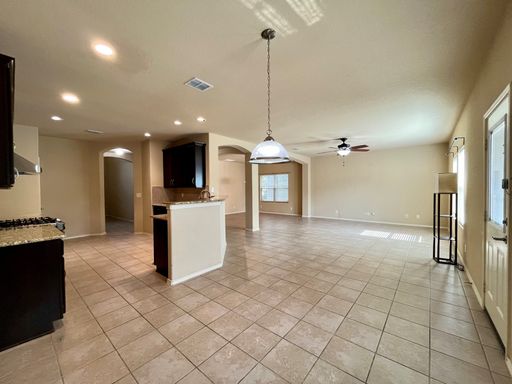 426 Tequila Ranch, San Antonio, TX 78245