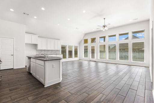 9114 Yearling St, San Antonio, TX 78254