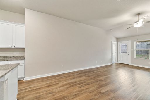 6106 Rio Piedra Dr, San Antonio, TX 78247