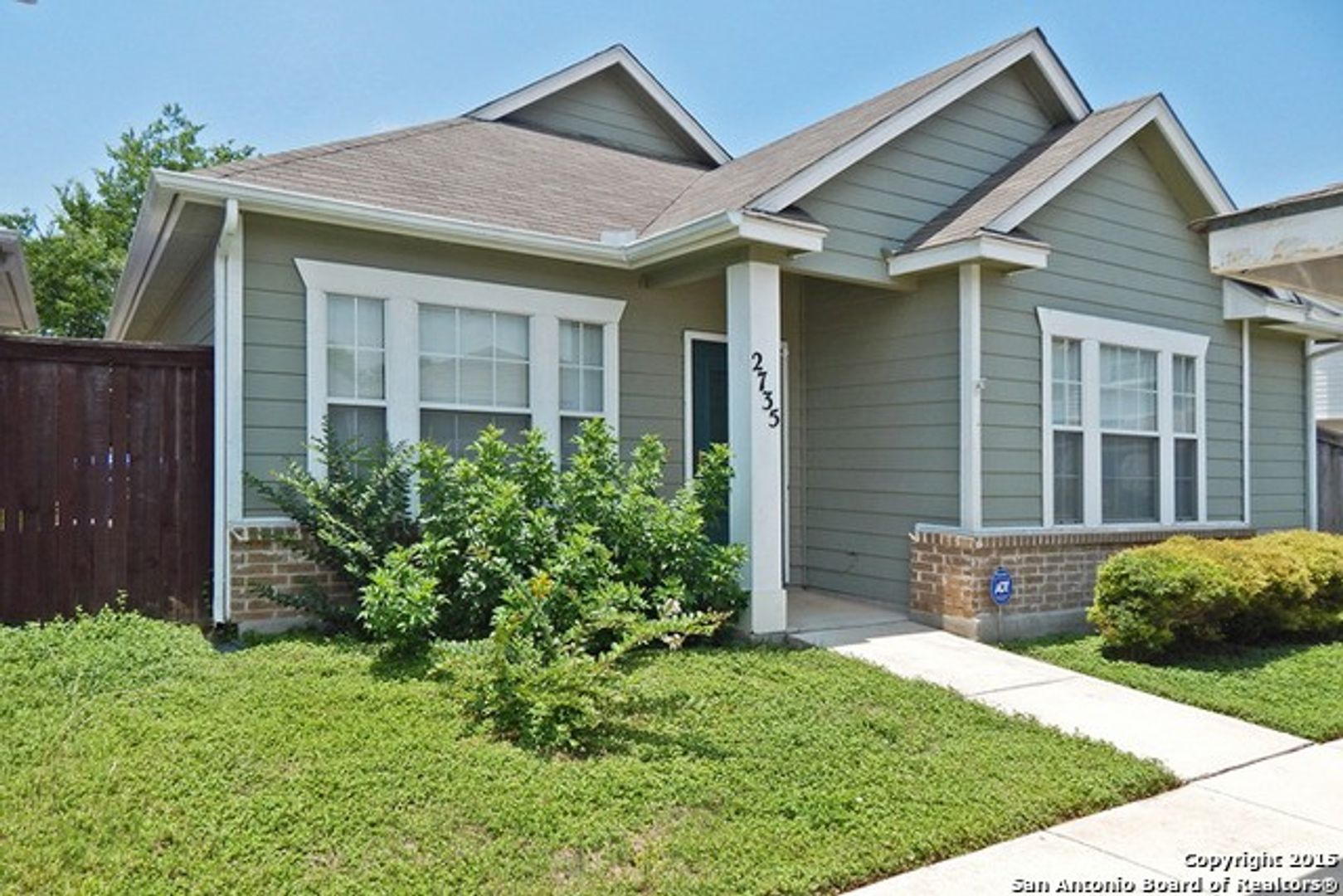 San Antonio House: 2735 Crown Hollow
