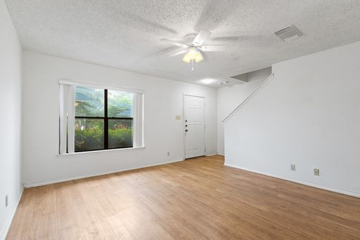 5011 River Kenton, San Antonio, TX 78240