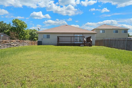 7839 Bypass Shoals, San Antonio, TX 78244