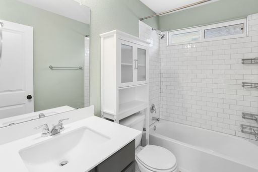 105 Switchgrass St, San Marcos, TX 78666