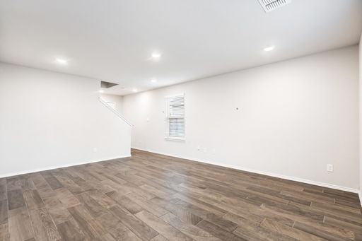 2432 Ayers Dr, Seguin, TX 78155