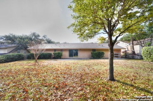 3223 Oakleaf Dr, San Antonio, TX 78209