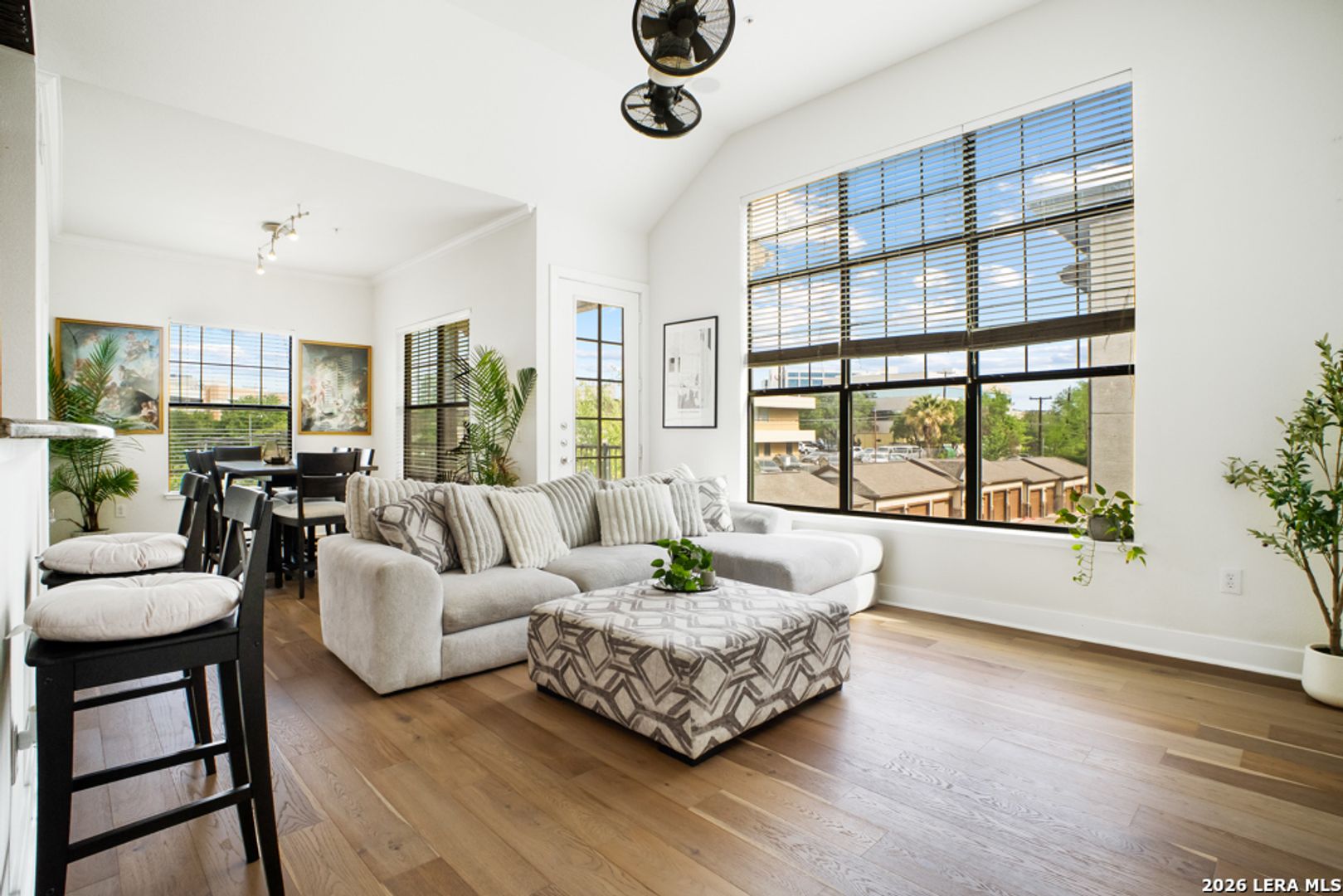 San Antonio House: 7342 Oak Manor Dr Unit 1302