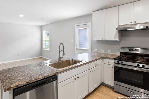 13907 Silos Meadows, San Antonio, TX 78252