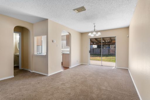 7038 Cole Creek Dr., Converse, TX 78109