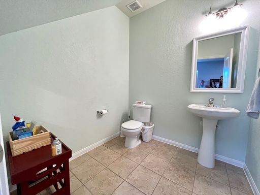 12227 Stratsburg, San Antonio, TX 78252
