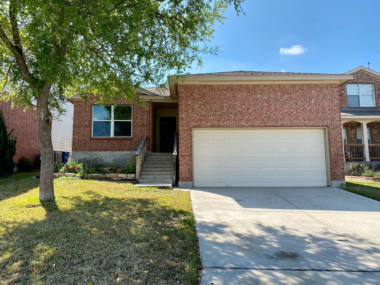 San Antonio House: 1911 Wormack Way