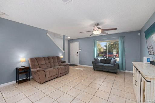 3315 Glacier Lake, San Antonio, TX 78222