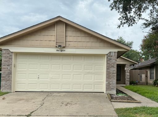 Garden home in Tangerine subdivision – photo 1