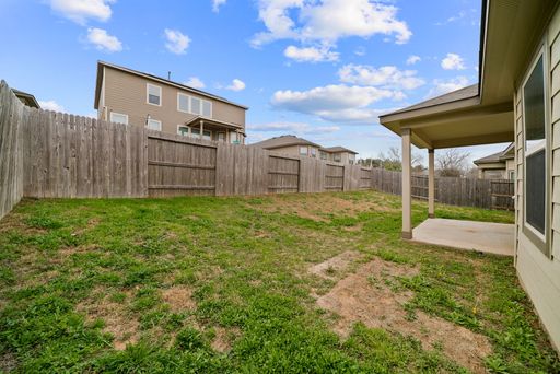 6106 Rio Piedra Dr, San Antonio, TX 78247