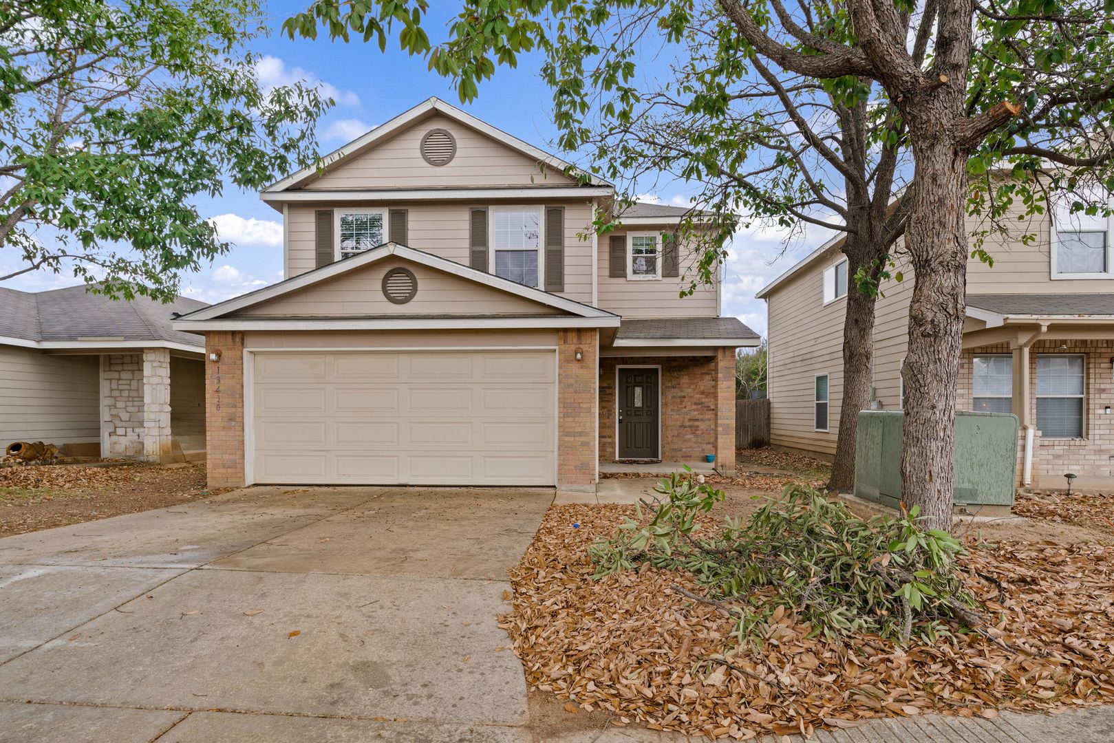 San Antonio House: 13430 Purdue Vall