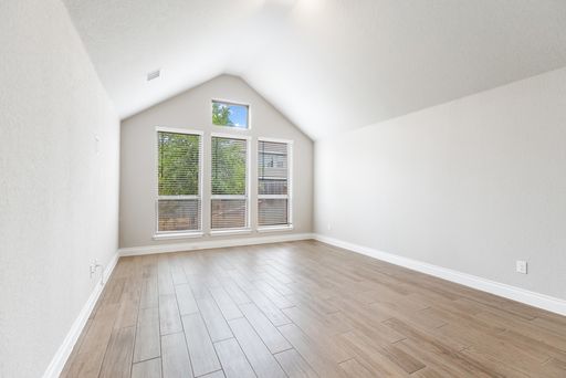 1952 Highland, Seguin, TX 78155