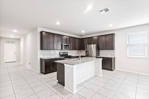 5042 Italica Rd, San Antonio, TX 78253