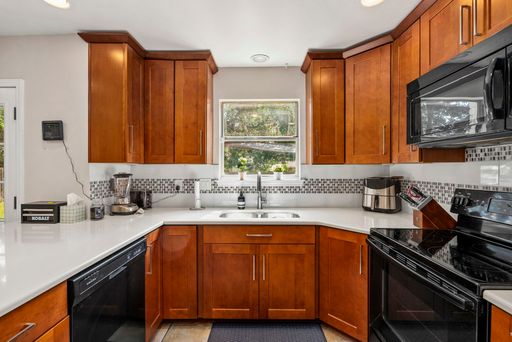 7306 Park West, San Antonio, TX 78250