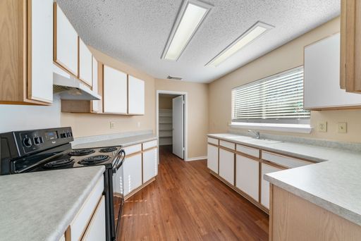 7038 Cole Creek Dr., Converse, TX 78109