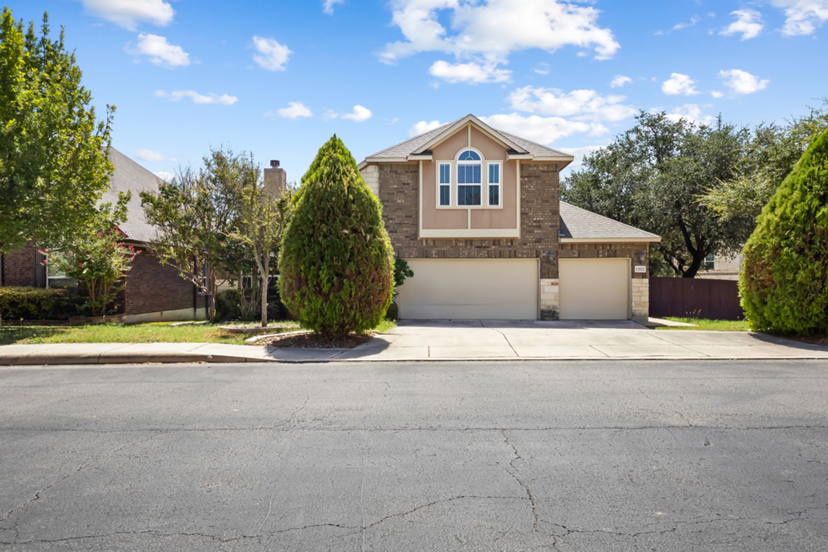 San Antonio House: 12522 Lexi Petal