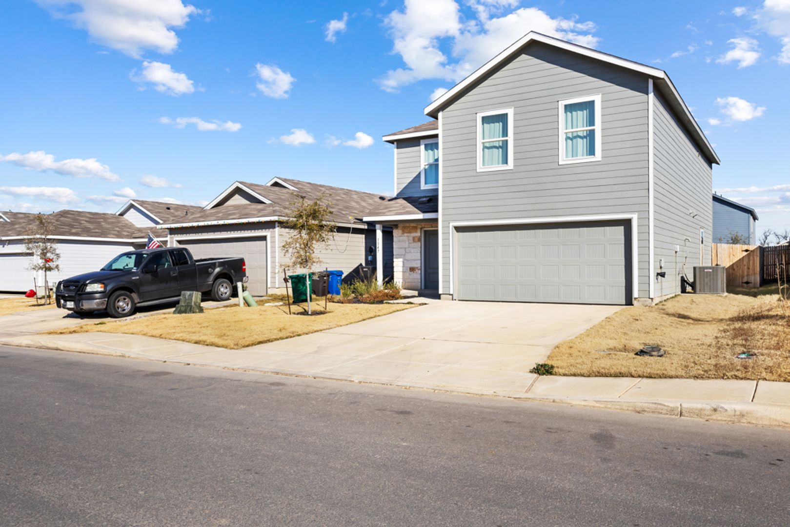 San Antonio House: 1347 Neria Loop