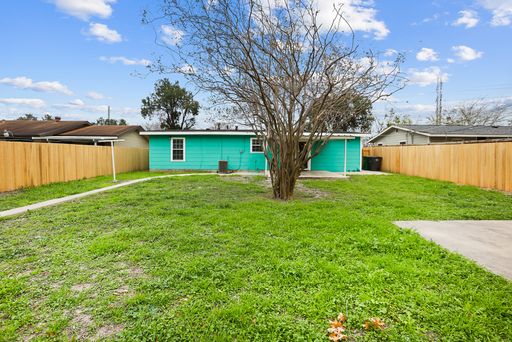 115 Harcourt, San Antonio, TX 78223