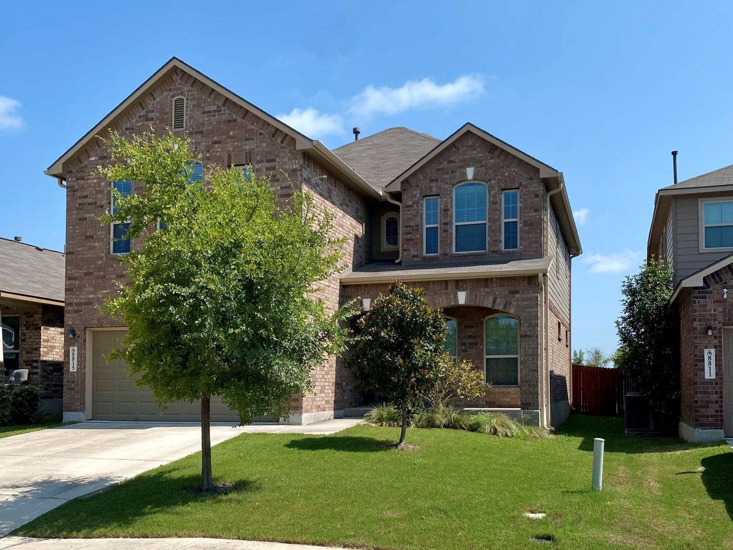 San Antonio House: 8815 Narva Plain