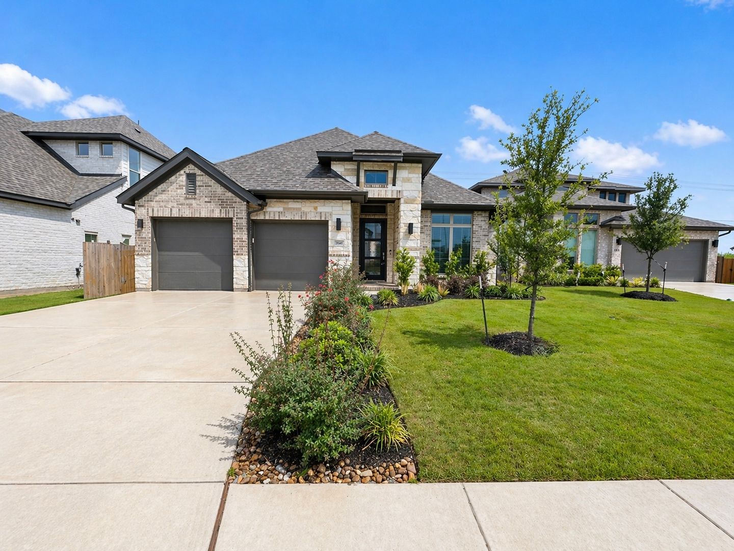 Seguin House: 1841 Windward Way