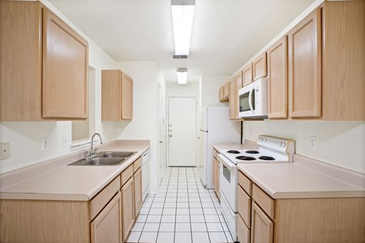 6054 Bantry Bay, San Antonio, TX 78240