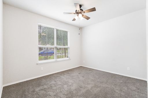 5042 Italica Rd, San Antonio, TX 78253