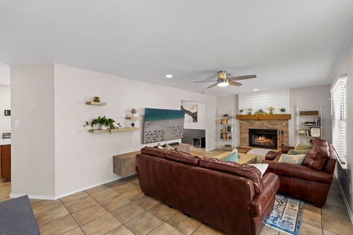 7306 Park West, San Antonio, TX 78250
