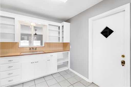 210 Dryden, San Antonio, TX 78213