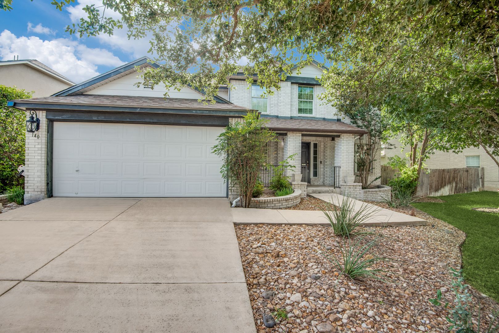 Cibolo House: 140 Springtree Pkwy