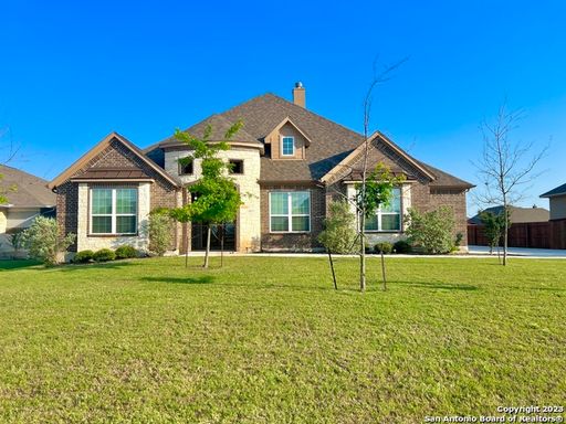 4 Bedroom/3.5 Bath Setterfeld Estates 1 Subdivision – photo 1