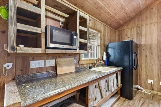 263 Stacie Anne Dr, Spring Branch, TX 78070